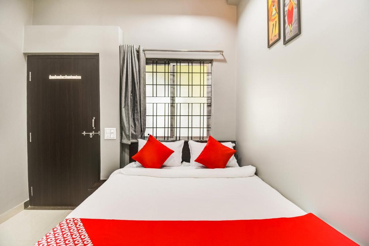 Oyo 60726 Hotel Vrindavan Биласпур Экстерьер фото