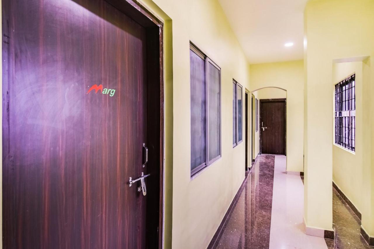 Oyo 60726 Hotel Vrindavan Биласпур Экстерьер фото